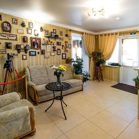 Guest House Shale ヴィーンヌィツャ エクステリア 写真