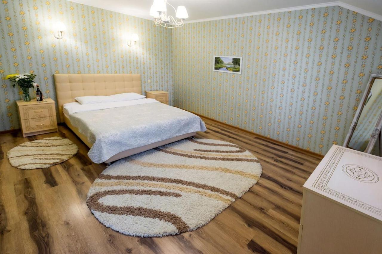 Guest House Shale ヴィーンヌィツャ エクステリア 写真