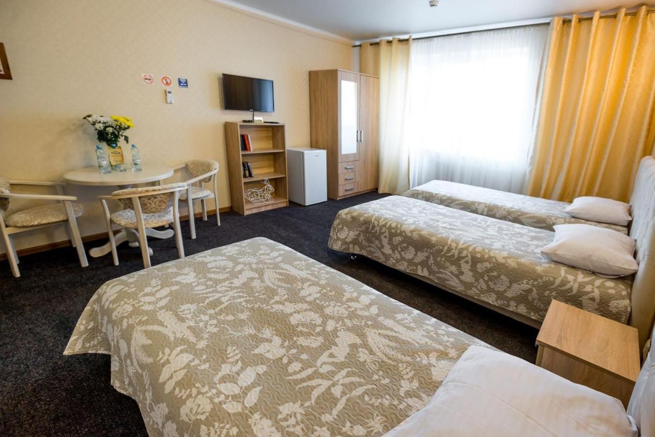 Guest House Shale ヴィーンヌィツャ エクステリア 写真