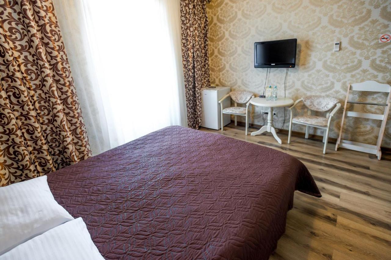 Guest House Shale ヴィーンヌィツャ エクステリア 写真