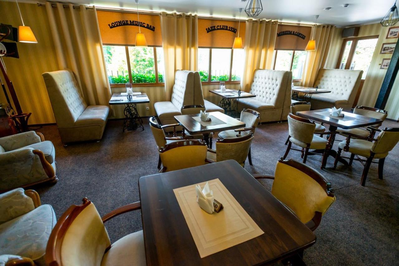 Guest House Shale ヴィーンヌィツャ エクステリア 写真