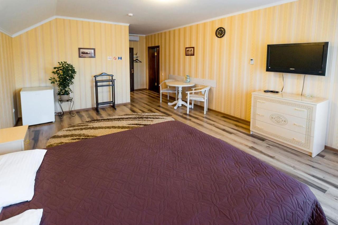 Guest House Shale ヴィーンヌィツャ エクステリア 写真